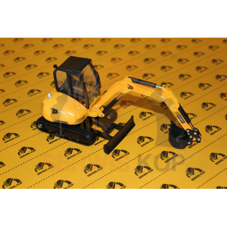 Model Minikoparki / Skala 1:32