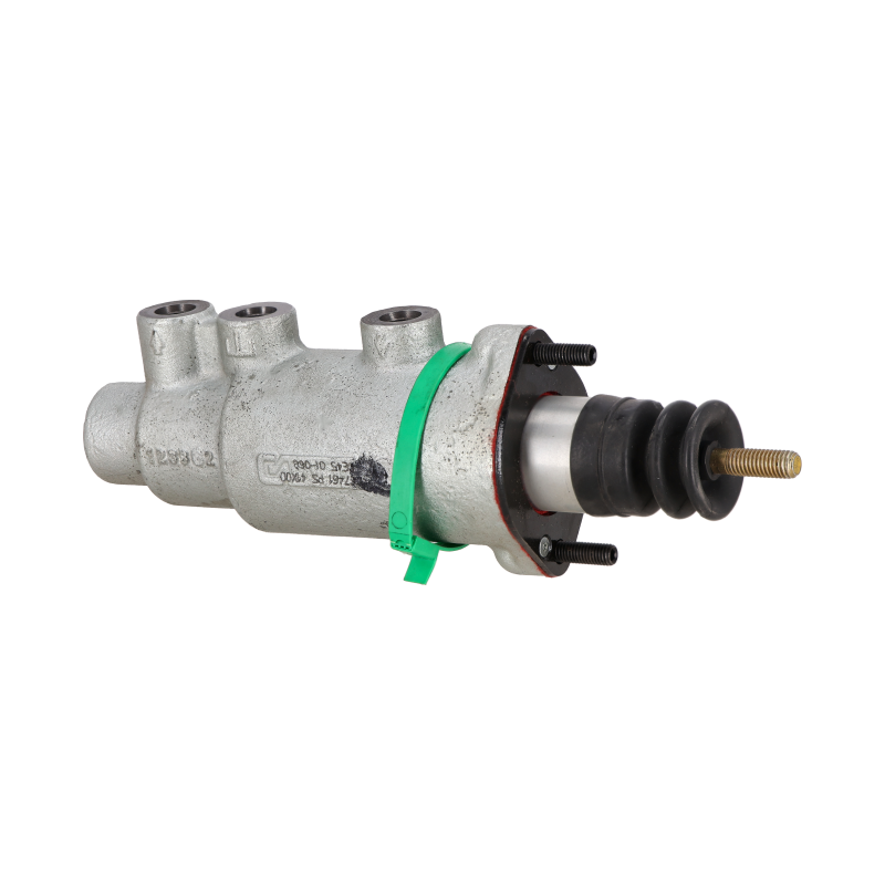 Master cylinder suitable for JCB