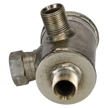 Transmission pipe manifold suitable for JCB
